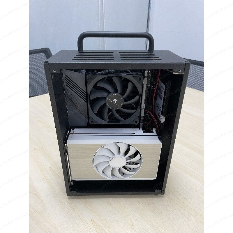 Compact Gaming PC Case with Ex - огляд і ціна Pc Gaming Mini